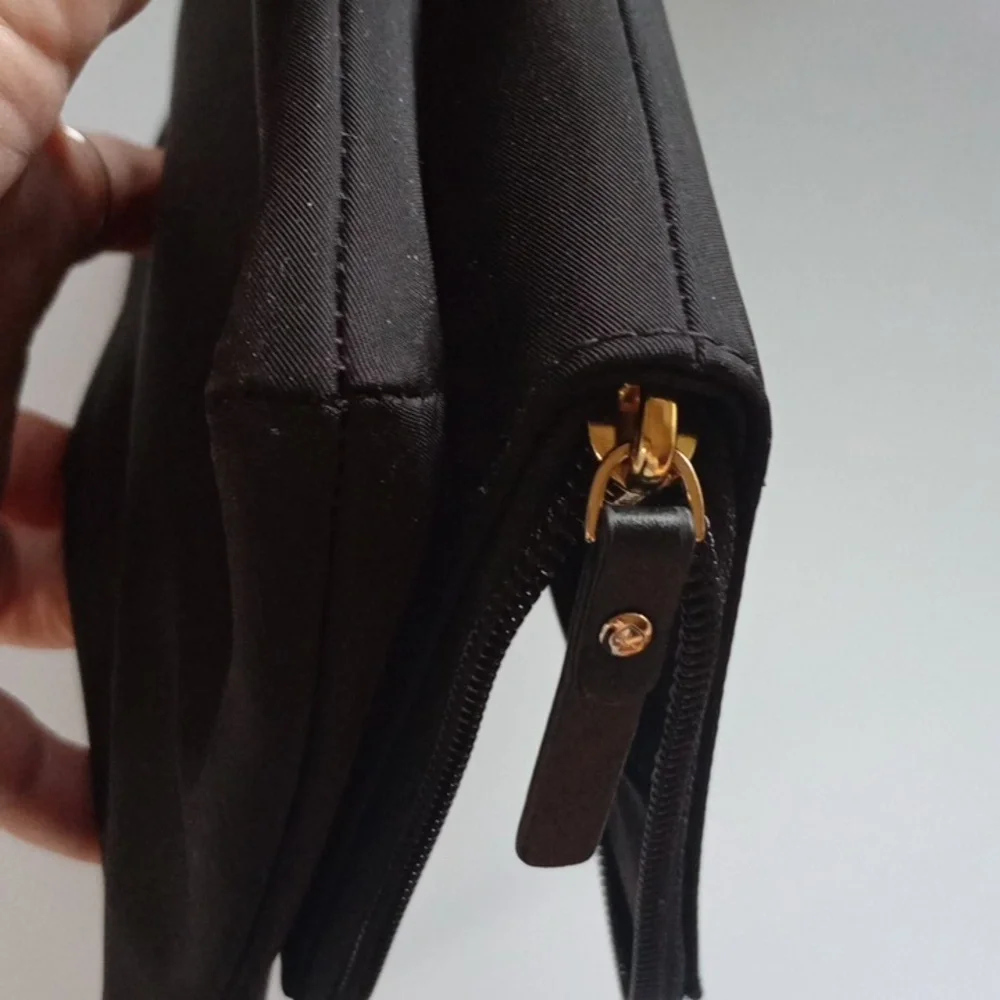 Kate Spade Black Clutch Jewelry Travel Case with Gold Accents - Picture 8 of 8